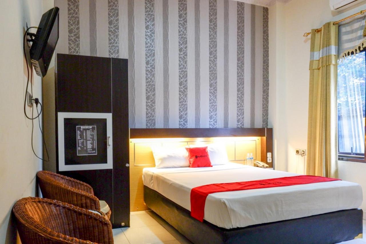 Reddoorz @ Hotel Bumi Palupy المظهر الخارجي الصورة