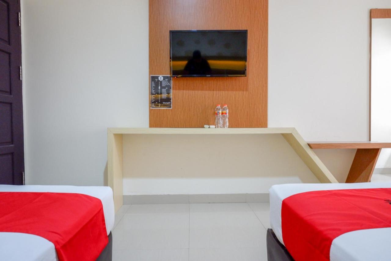 Reddoorz @ Hotel Bumi Palupy المظهر الخارجي الصورة